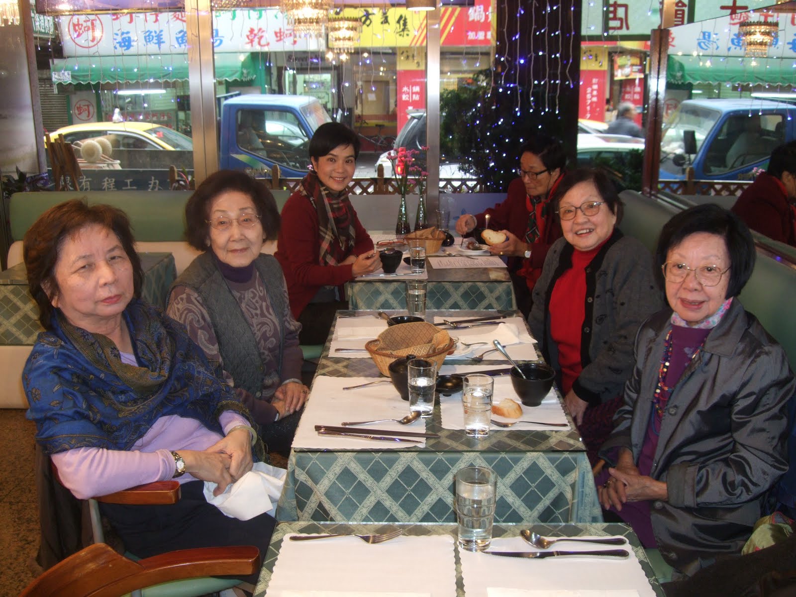 20110304_女記協敬老宴_02.jpg